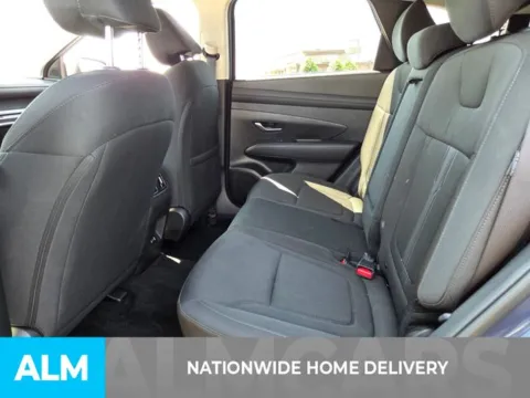 More photos of 2025 Hyundai Tucson SEL at ALM Kia Perry, GA