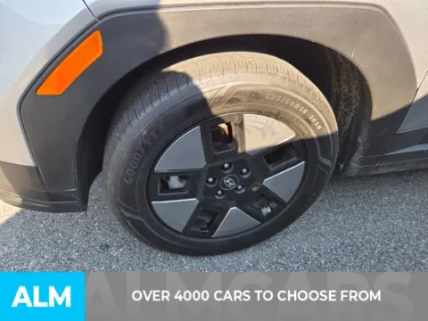 Photos of 2024 Hyundai Santa Fe Hybrid SEL for sale in Perry, GA at ALM Kia Perry