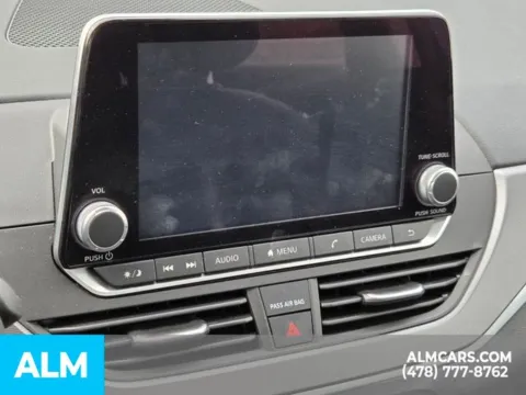 More photos of 2025 Nissan Altima 2.5 SR at ALM Kia Perry, GA