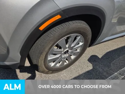 Photos of 2025 Hyundai Palisade SEL for sale in Perry, GA at ALM Kia Perry