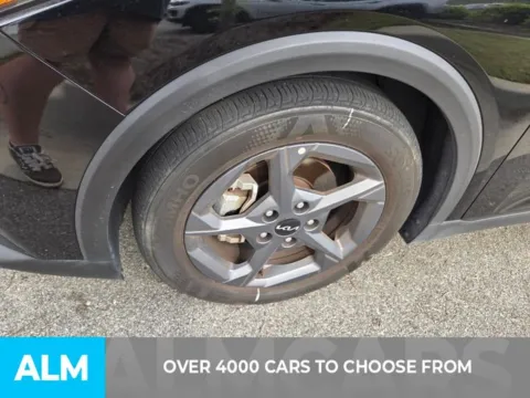 Photos of 2025 Kia K4 LXS for sale in Perry, GA at ALM Kia Perry