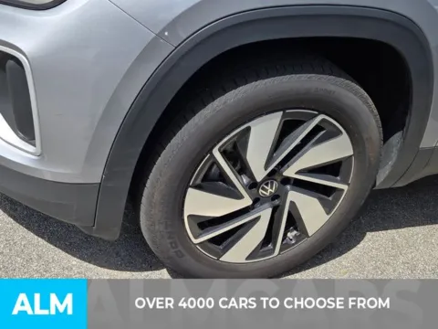 Photos of 2025 Volkswagen Atlas 2.0T SE w/Technology for sale in Perry, GA at ALM Kia Perry