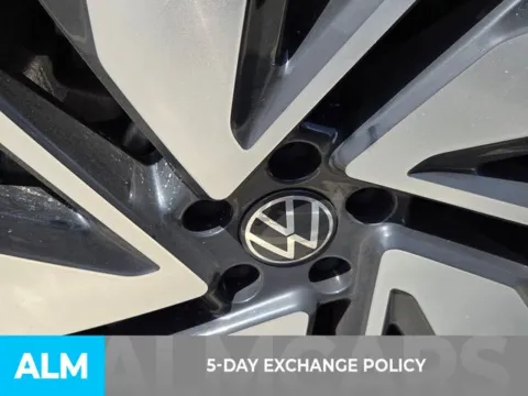 Another view of 2025 Volkswagen Atlas 2.0T SE w/Technology for sale in Perry, GA at ALM Kia Perry