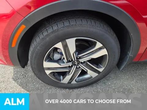 Photos of 2023 Kia Sorento Hybrid EX for sale in Perry, GA at ALM Kia Perry