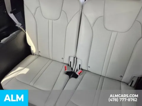 More photos of 2023 Kia Sorento Hybrid EX at ALM Kia Perry, GA