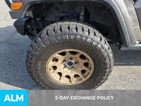 Another view of 2020 Jeep Gladiator Overland for sale in Perry, GA at ALM Kia Perry