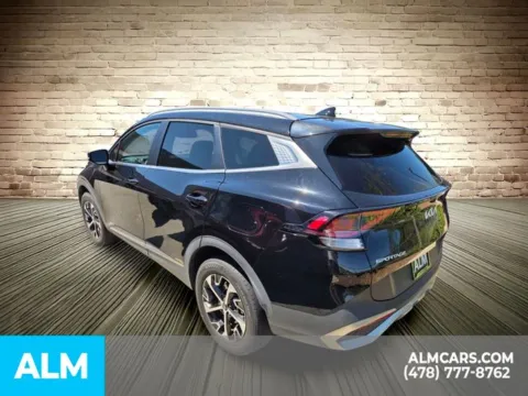 More photos of 2023 Kia Sportage EX at ALM Kia Perry, GA