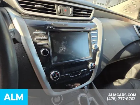 More photos of 2020 Nissan Murano Platinum at ALM Kia Perry, GA