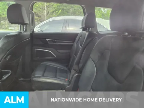 More photos of 2025 Kia Telluride S at ALM Kia Perry, GA