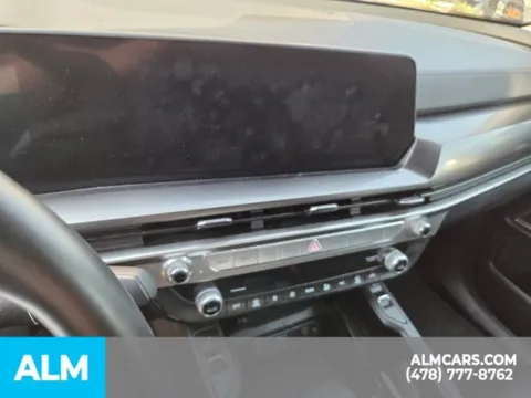 More photos of 2025 Kia Telluride S at ALM Kia Perry, GA