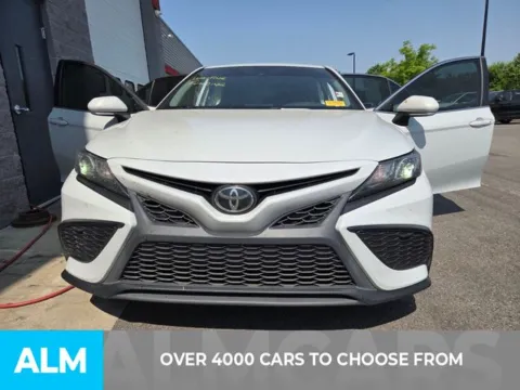 Photos of 2022 Toyota Camry SE for sale in Perry, GA at ALM Kia Perry