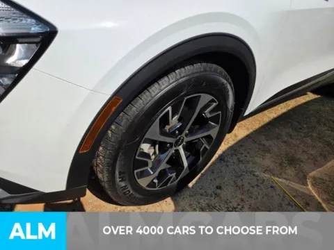 Photos of 2023 Kia Sportage EX for sale in Perry, GA at ALM Kia Perry