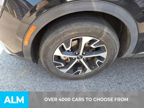 Photos of 2023 Kia Sportage EX for sale in Perry, GA at ALM Kia Perry