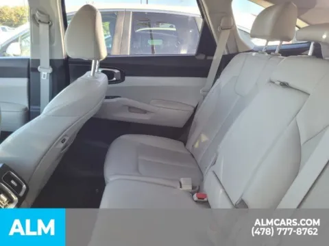 More photos of 2025 Kia Sorento S at ALM Kia Perry, GA