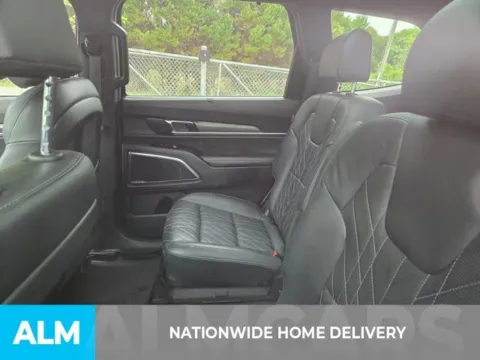 More photos of 2023 Kia Telluride SX X-Pro at ALM Kia Perry, GA