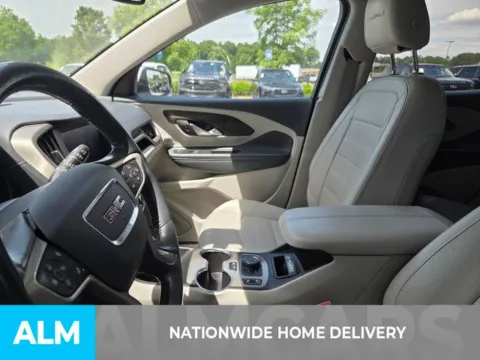 More photos of 2022 GMC Terrain Denali at ALM Kia Perry, GA