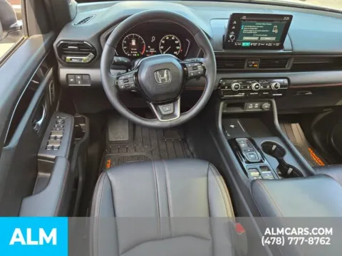 More photos of 2025 Honda Pilot TrailSport at ALM Kia Perry, GA