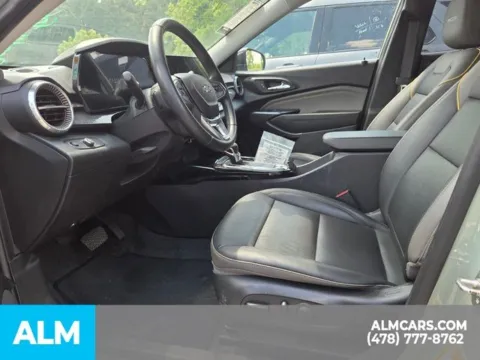 More photos of 2024 Chevrolet Trax ACTIV at ALM Kia Perry, GA