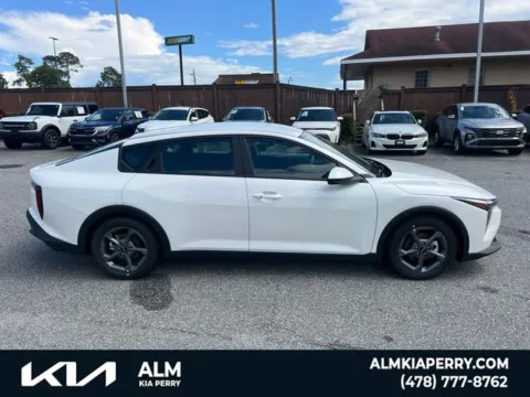 More photos of 2026 Kia K4 LXS at ALM Kia Perry, GA