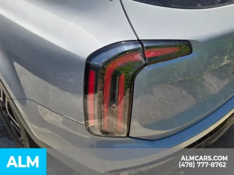 More photos of 2024 Kia Telluride SX-Prestige X-Line at ALM Kia Perry, GA