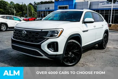 Photos of 2024 Volkswagen Atlas Cross Sport 2.0T SE w/Technology for sale in Perry, GA at ALM Kia Perry
