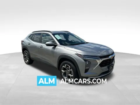 Gray 2025 Chevrolet Trax LT for sale in Perry, GA