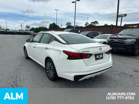 More photos of 2025 Nissan Altima 2.5 SV at ALM Kia Perry, GA