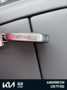 More photos of 2027 Kia Telluride Hybrid X-Line SX at ALM Kia Perry, GA