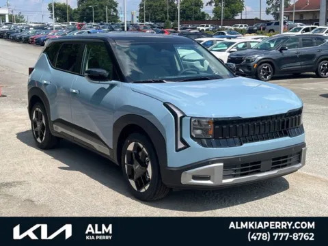 Another view of 2027 Kia Seltos S for sale in Perry, GA at ALM Kia Perry
