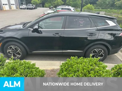 More photos of 2025 Kia Sportage LX at ALM Kia Perry, GA