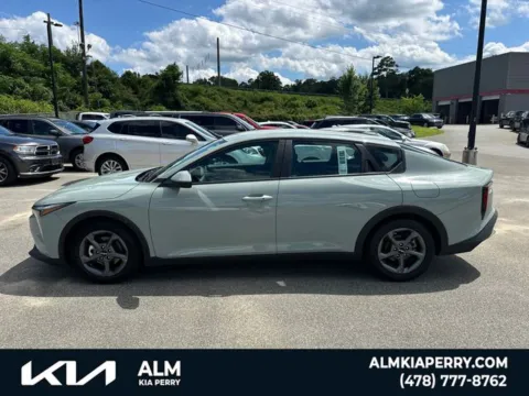 More photos of 2026 Kia K4 LXS at ALM Kia Perry, GA