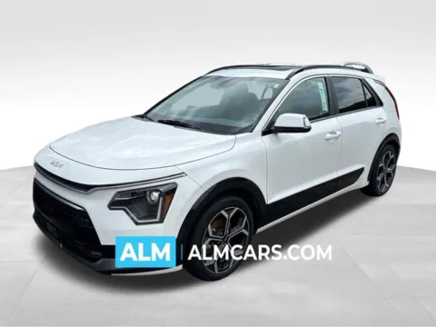 White 2023 Kia Niro EX Touring for sale in Perry, GA