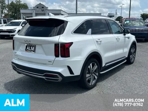 More photos of 2023 Kia Sorento Hybrid EX at ALM Kia Perry, GA
