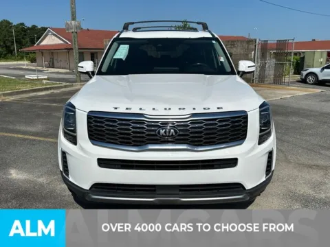 Photos of 2020 Kia Telluride S for sale in Perry, GA at ALM Kia Perry
