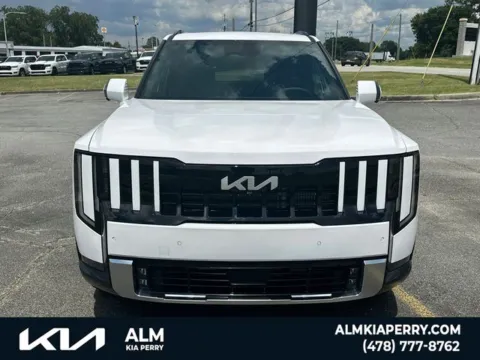Photos of 2027 Kia Telluride Hybrid SX for sale in Perry, GA at ALM Kia Perry