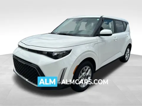 White 2025 Kia Soul LX for sale in Perry, GA