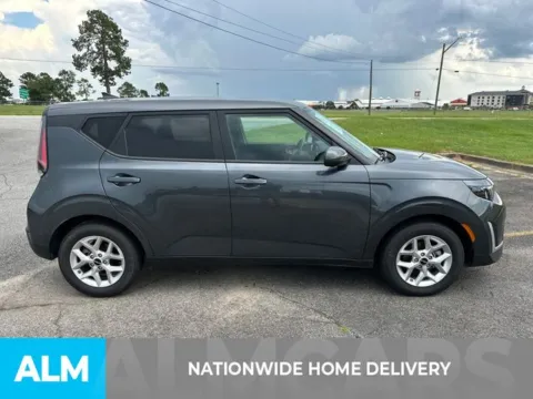 More photos of 2025 Kia Soul LX at ALM Kia Perry, GA