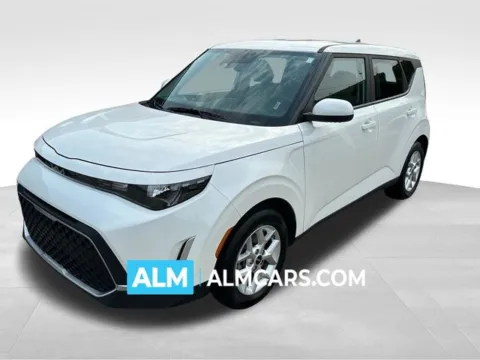 White 2025 Kia Soul LX for sale in Perry, GA