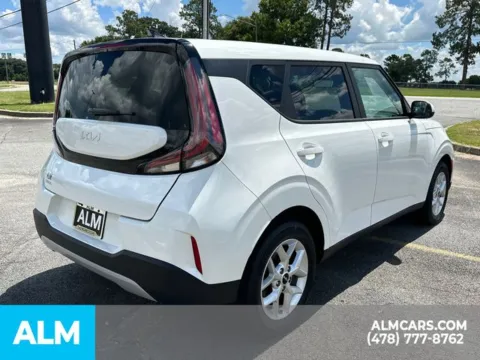 More photos of 2025 Kia Soul LX at ALM Kia Perry, GA