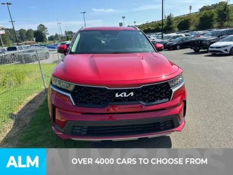 Photos of 2022 Kia Sorento Hybrid S for sale in Perry, GA at ALM Kia Perry