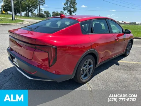 More photos of 2025 Kia K4 LXS at ALM Kia Perry, GA
