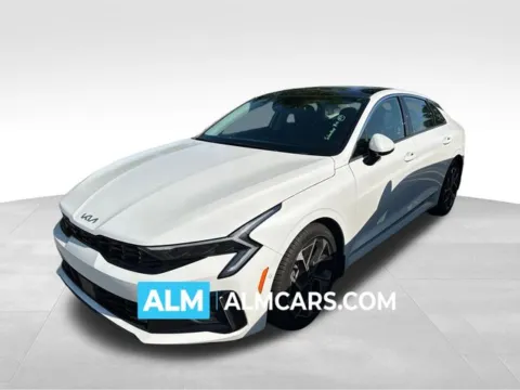 White 2025 Kia K5 EX for sale in Perry, GA