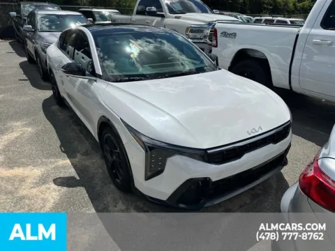 More photos of 2025 Kia K4 GT-Line Turbo at ALM Kia Perry, GA