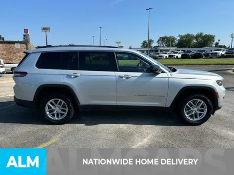 More photos of 2021 Jeep Grand Cherokee L Laredo at ALM Kia Perry, GA