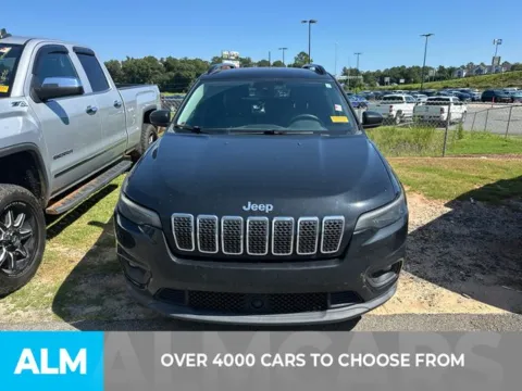 Photos of 2022 Jeep Cherokee Latitude Lux for sale in Perry, GA at ALM Kia Perry