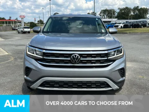 Photos of 2023 Volkswagen Atlas 3.6L V6 SE w/Technology for sale in Perry, GA at ALM Kia Perry