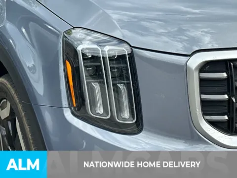 More photos of 2025 Kia Telluride S at ALM Kia Perry, GA