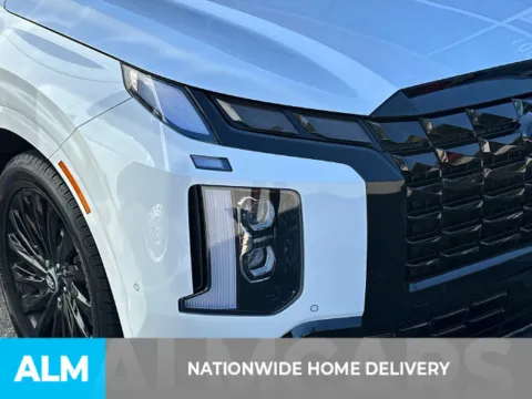 More photos of 2025 Hyundai Palisade Calligraphy Night Edition at ALM Kia Perry, GA