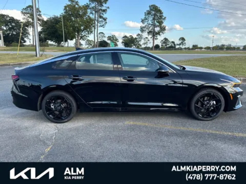 More photos of 2027 Kia K5 GT-Line at ALM Kia Perry, GA