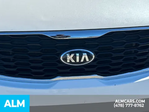 More photos of 2019 Kia Sorento S at ALM Kia Perry, GA